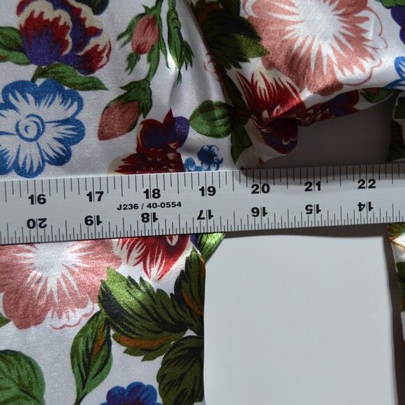 Vintage Sleep Club Floral Satin Robe Size Large - Picture 6 of 9
